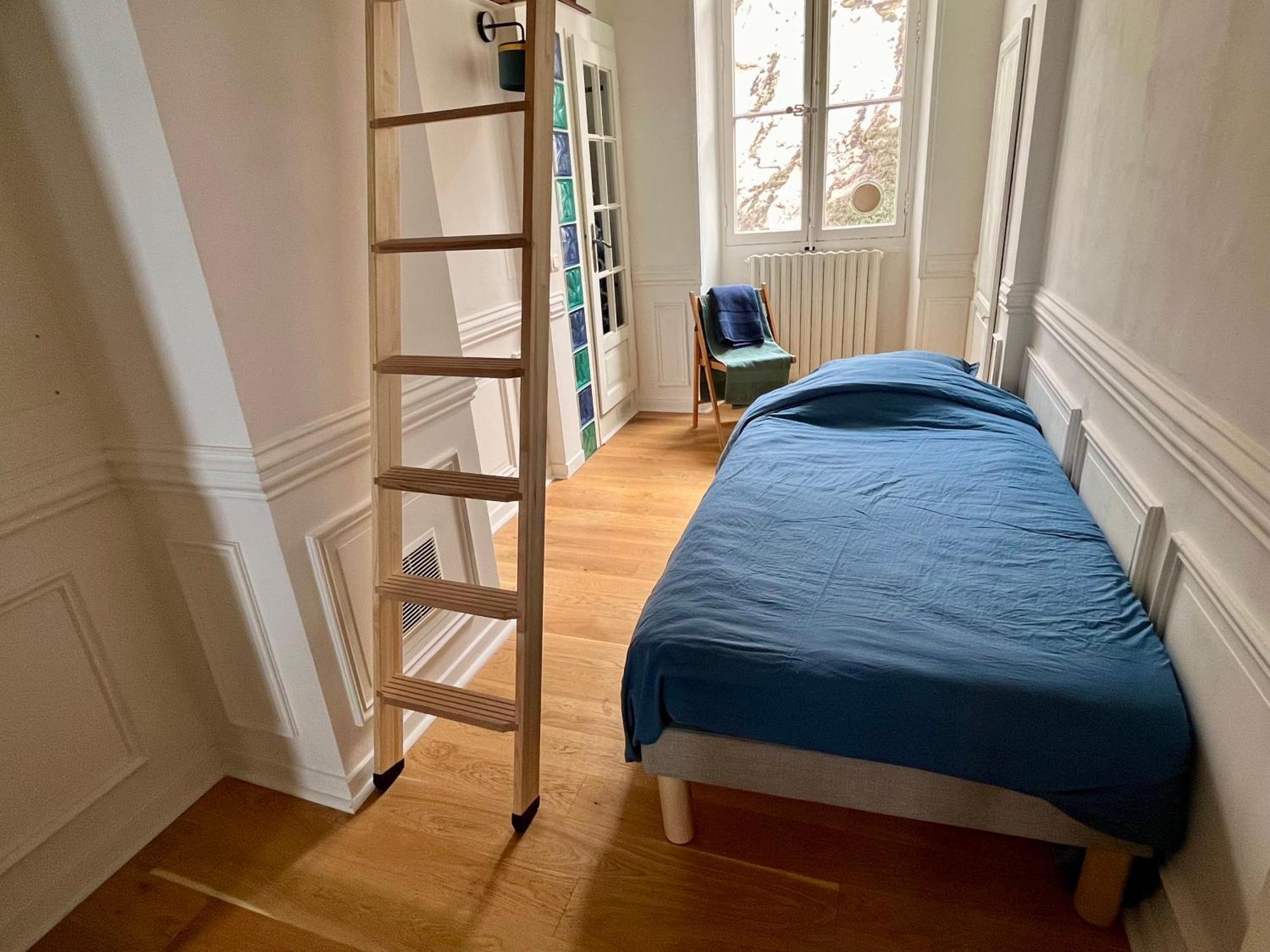 Appartement Sur La Corniche Kennedy Face A La Mer Marseille Luaran gambar
